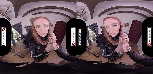  Sansa Game of Thrones Keeps your cock warm on cold winter nights Cosplay VR